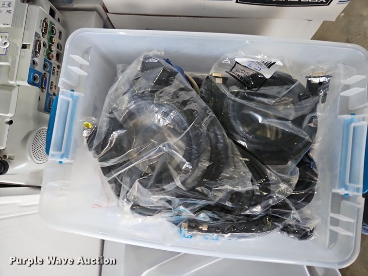 image for item LM9039 Office supplies and equipment