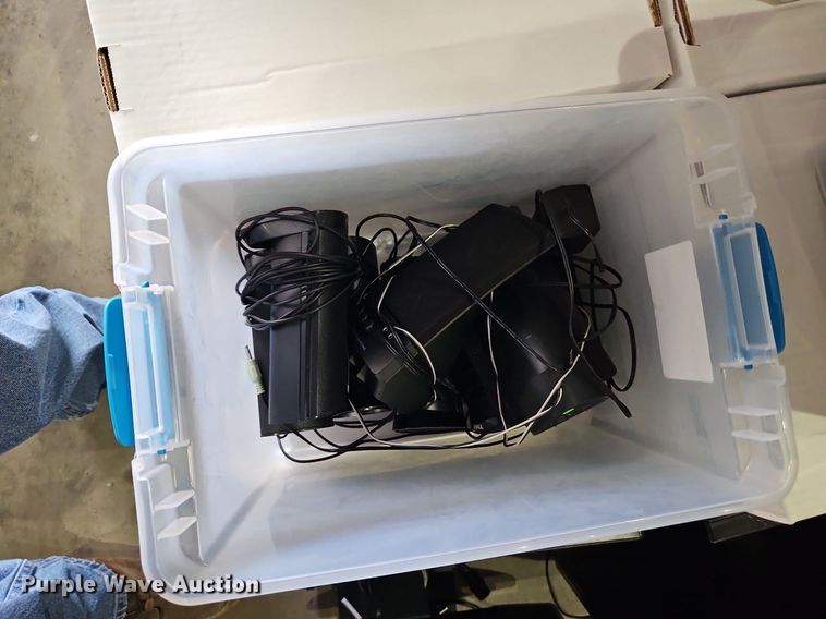 image for item LM9039 Office supplies and equipment