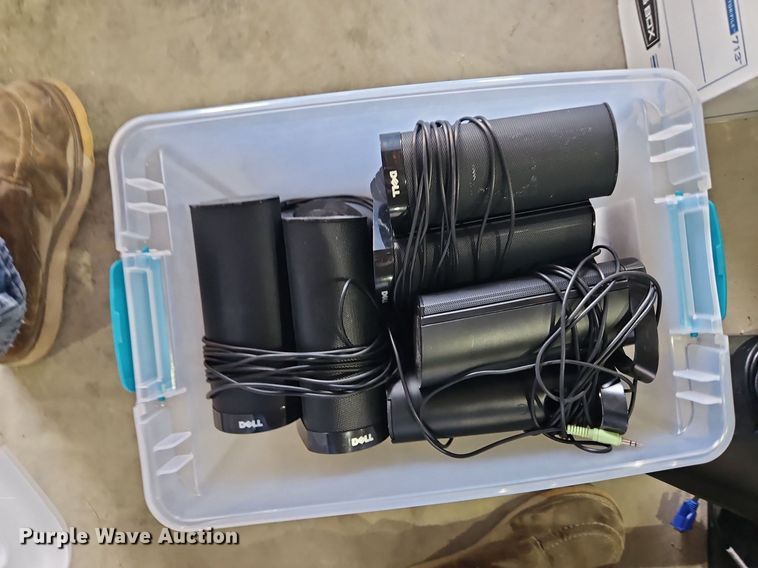 image for item LM9039 Office supplies and equipment