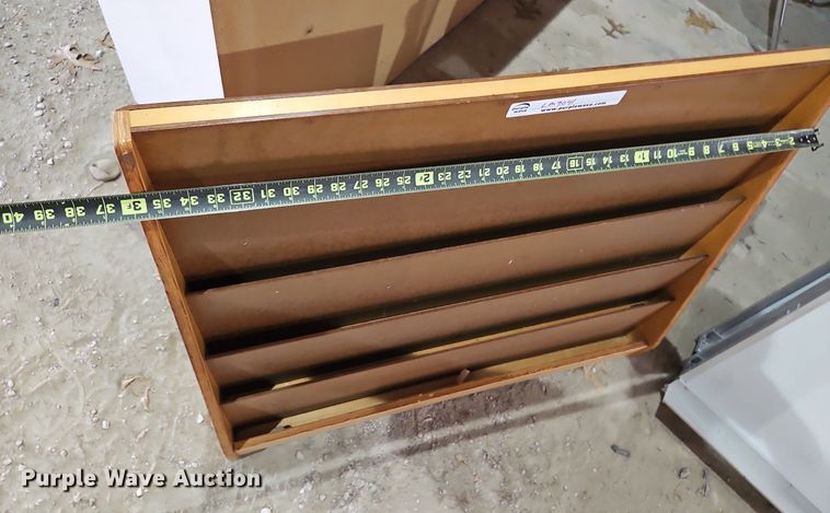 image for item LM9041 Office supplies and equipment