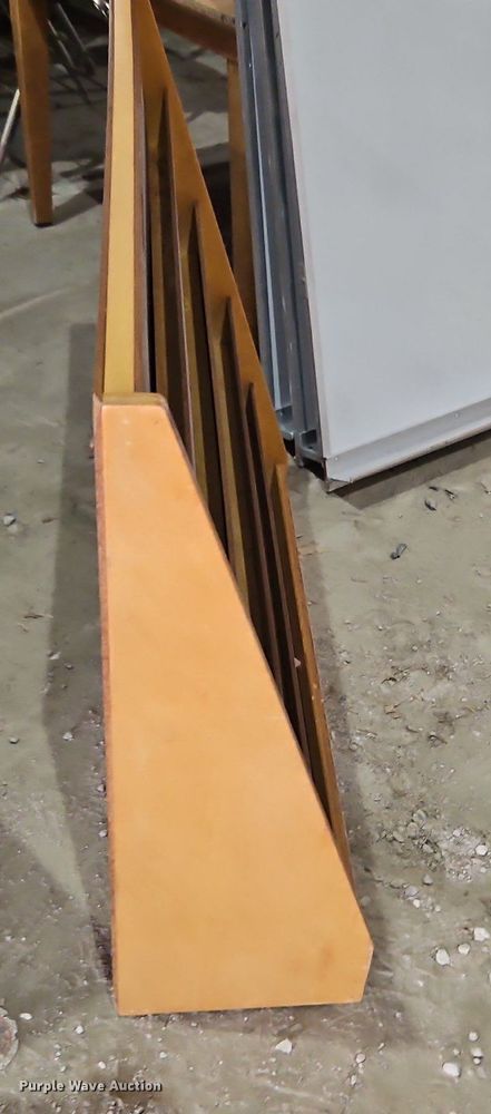 image for item LM9041 Office supplies and equipment