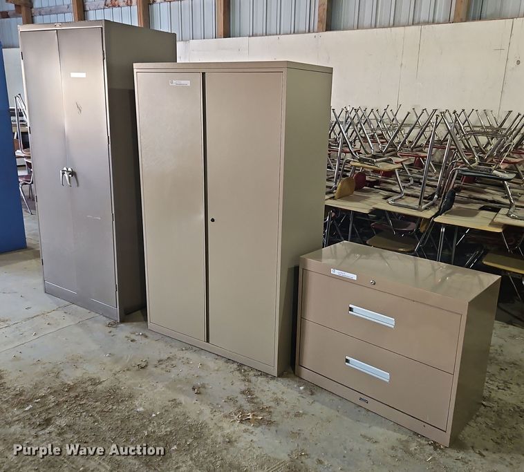 image for item LM9042 (3) cabinets