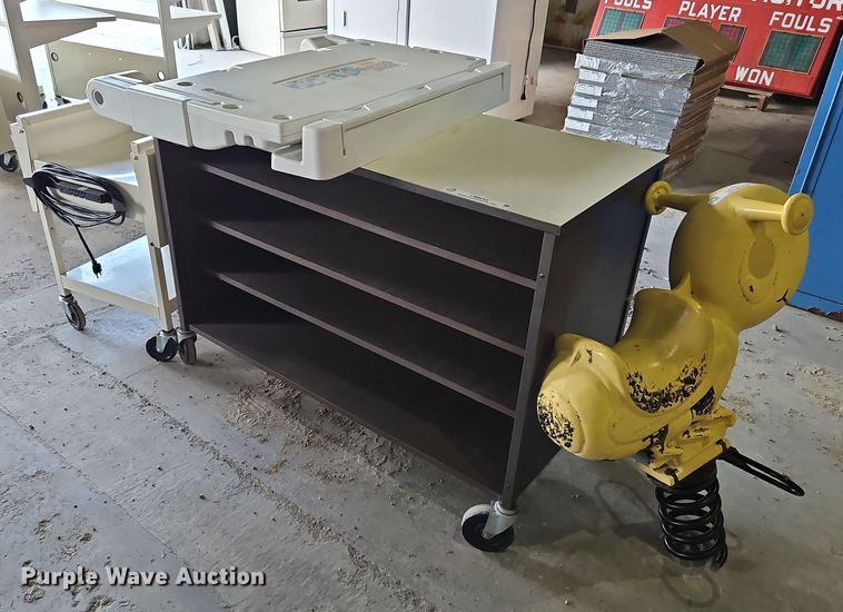 image for item LM9043 Office supplies and equipment