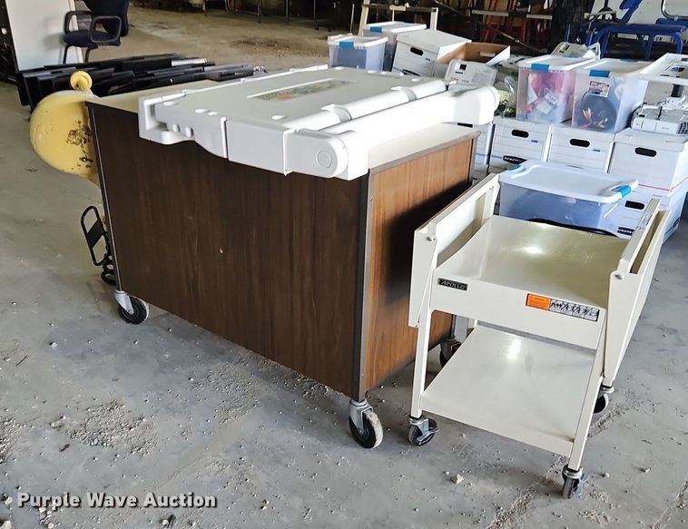 image for item LM9043 Office supplies and equipment