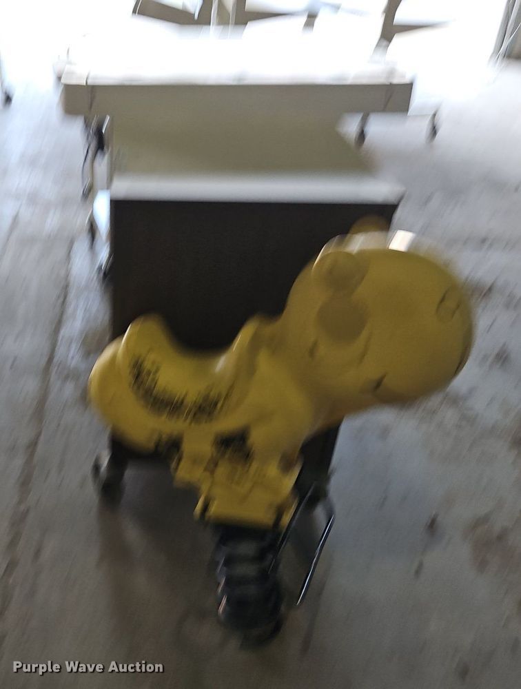 image for item LM9043 Office supplies and equipment