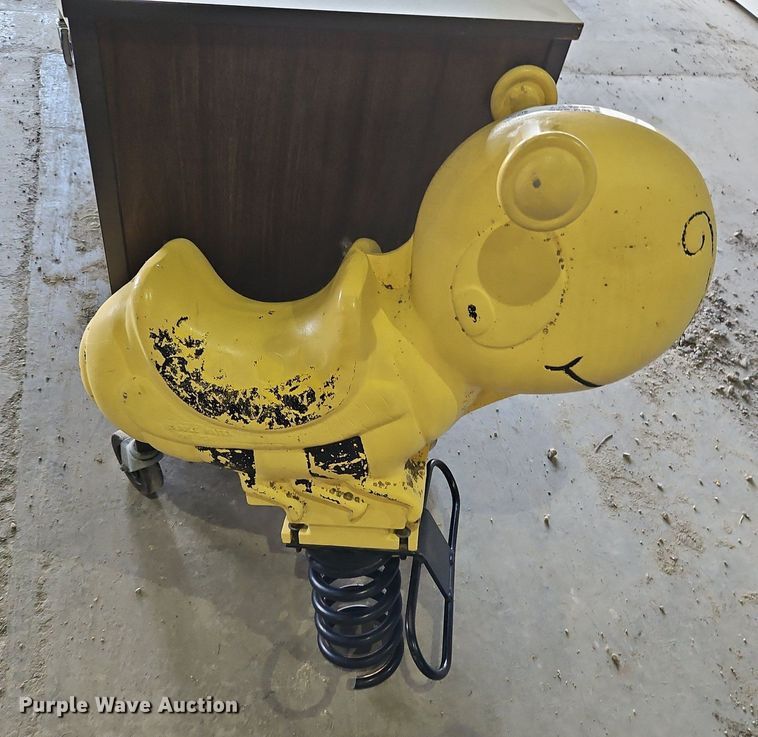 image for item LM9043 Office supplies and equipment