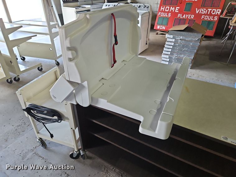 image for item LM9043 Office supplies and equipment