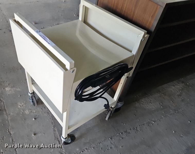 image for item LM9043 Office supplies and equipment