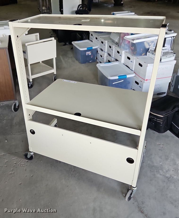 image for item LM9045 (6) computer carts