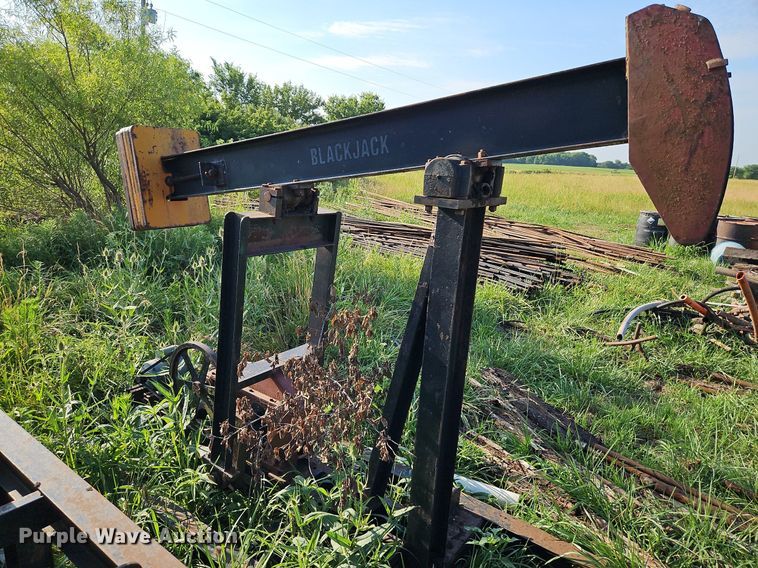 image for item LM9046 Oilfield equipment