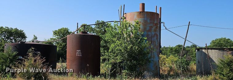 image for item LM9048 (4) tanks