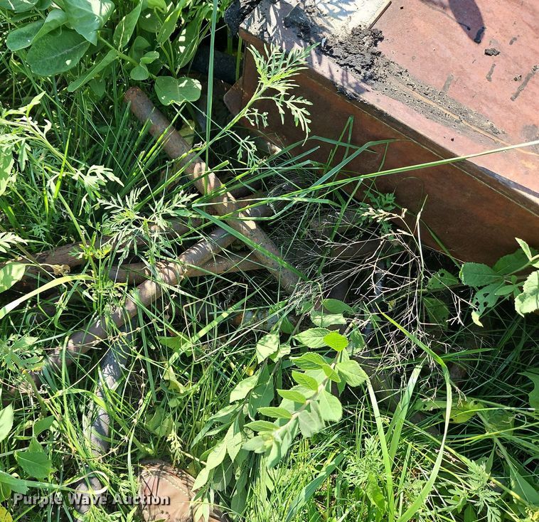 image for item LM9049 Oilfield equipment