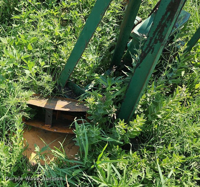 image for item LM9049 Oilfield equipment