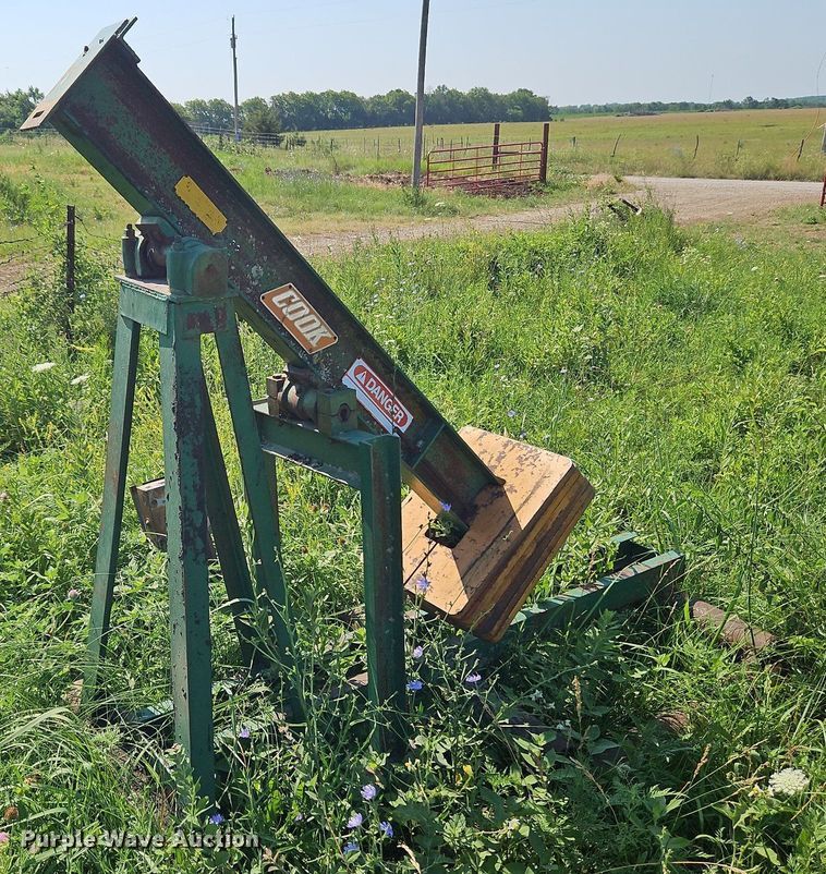 image for item LM9049 Oilfield equipment