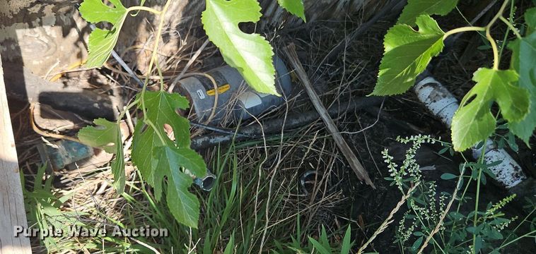 image for item LM9050 Oilfield equipment