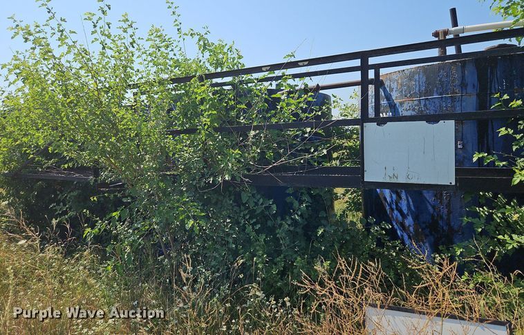 image for item LM9050 Oilfield equipment