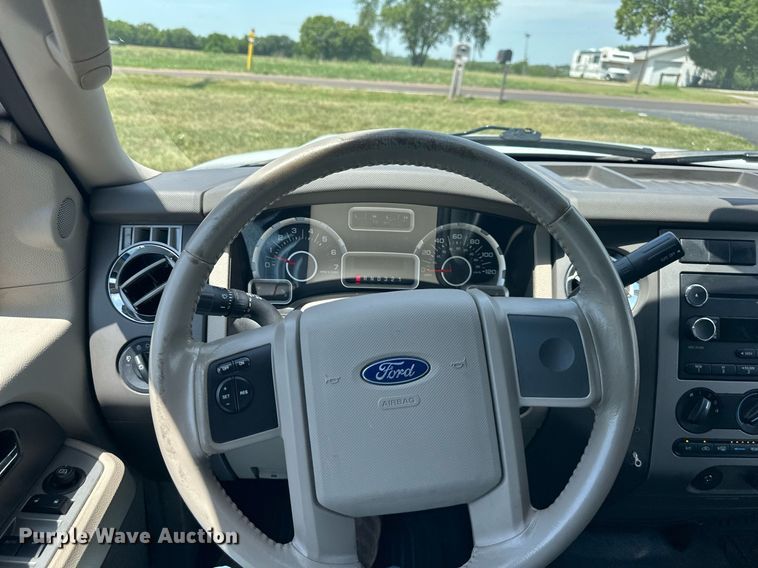 image for item LN9288 2008 Ford Expedition  SUV