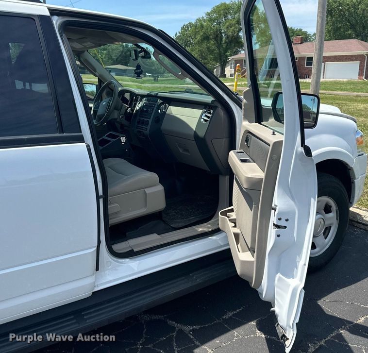 image for item LN9288 2008 Ford Expedition  SUV