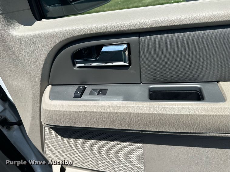 image for item LN9288 2008 Ford Expedition  SUV