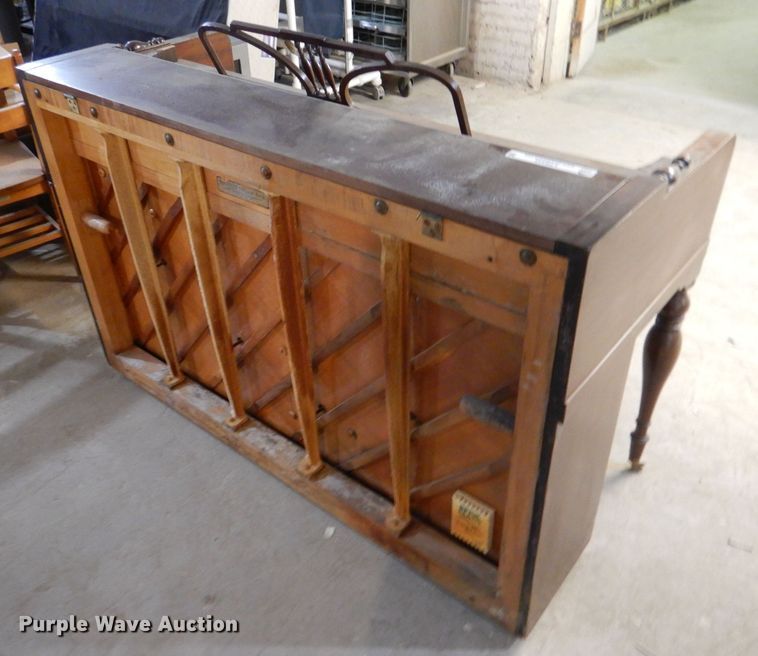 image for item LP9335 Everett Piano Company  piano