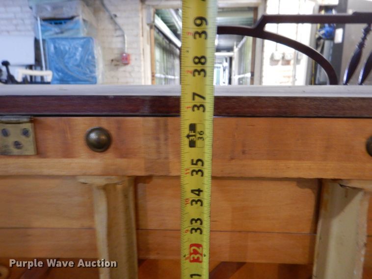 image for item LP9335 Everett Piano Company  piano