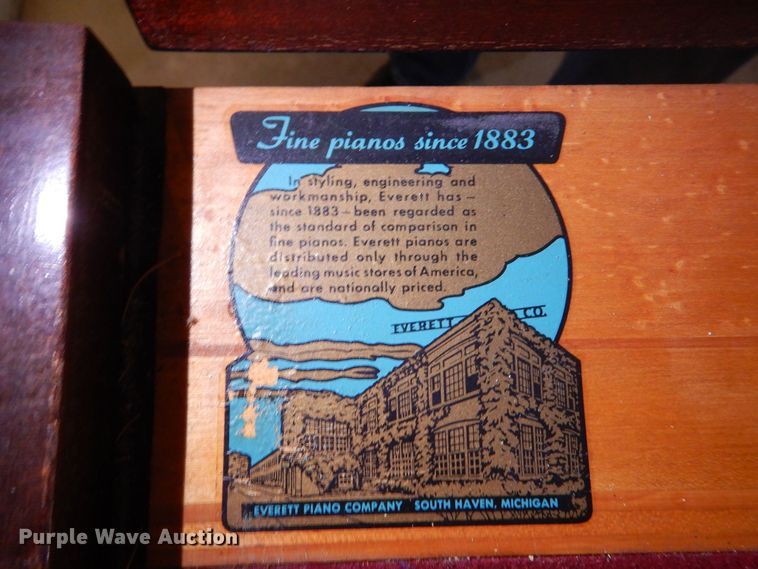 image for item LP9335 Everett Piano Company  piano