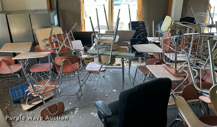 image for item LQ9000 Furniture