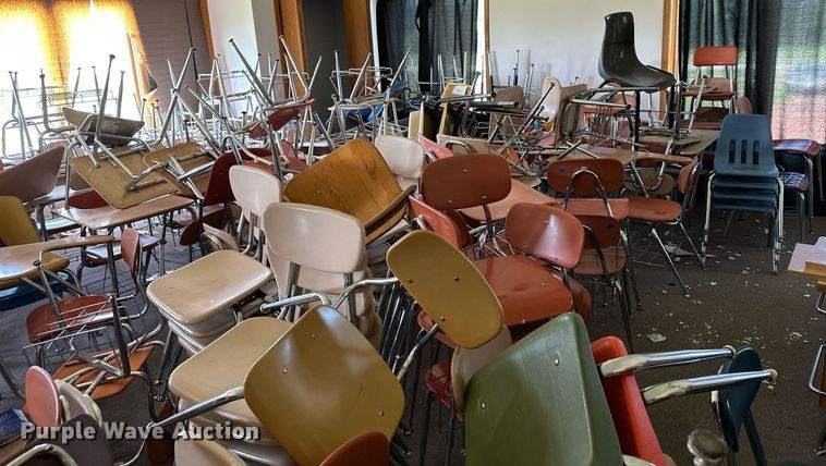 image for item LQ9000 Furniture