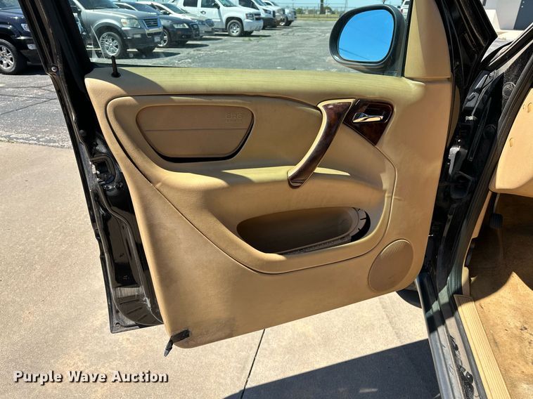 image for item LR9682 1999 Mercedes Benz ML320  SUV