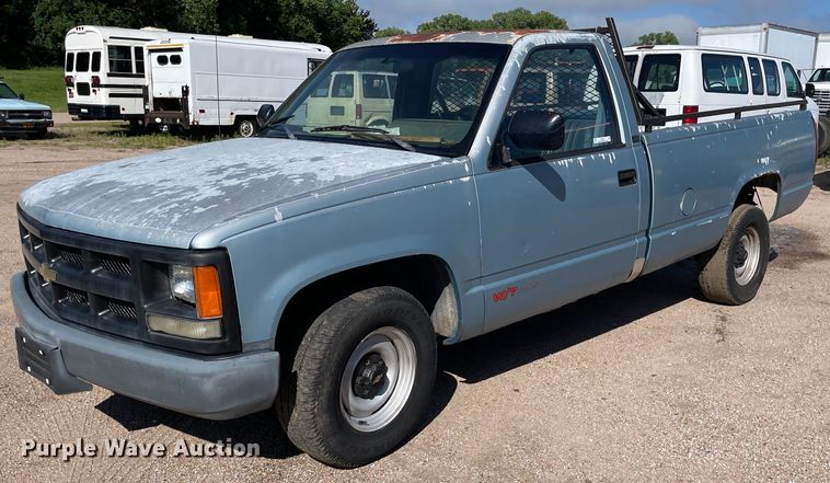 image for item LS9241 1991 Chevrolet C1500  pickup truck