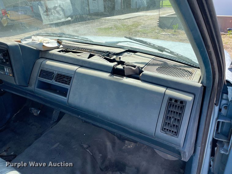 image for item LS9241 1991 Chevrolet C1500  pickup truck