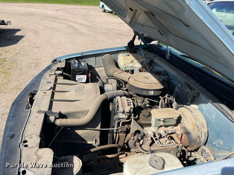 image for item LS9241 1991 Chevrolet C1500  pickup truck