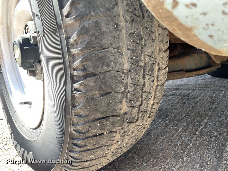 image for item LS9241 1991 Chevrolet C1500  pickup truck