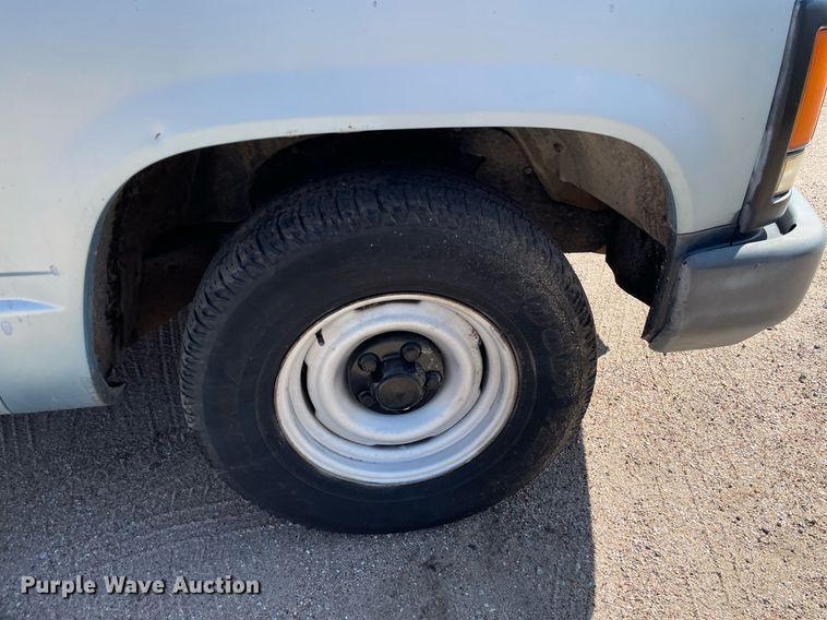 image for item LS9241 1991 Chevrolet C1500  pickup truck