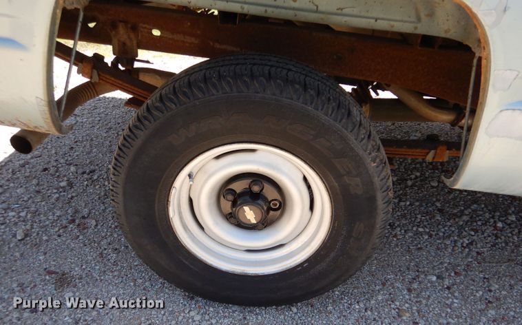 image for item LS9241 1991 Chevrolet C1500  pickup truck