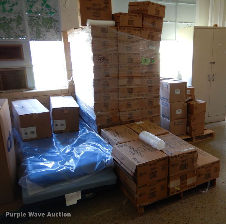 image for item LS9254 Dart  plastic lids