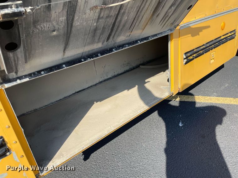 image for item LS9315 2004 Blue Bird Vision  school bus