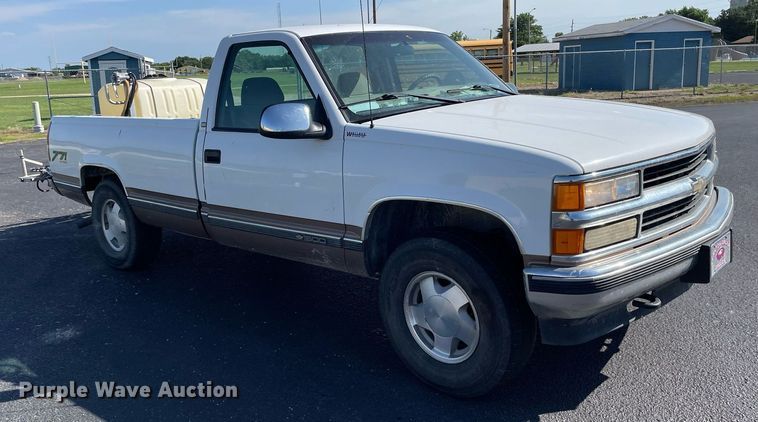 image for item LS9316 1998 Chevrolet K1500  pickup truck