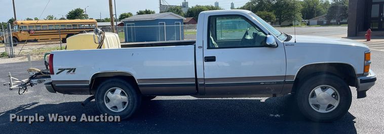 image for item LS9316 1998 Chevrolet K1500  pickup truck