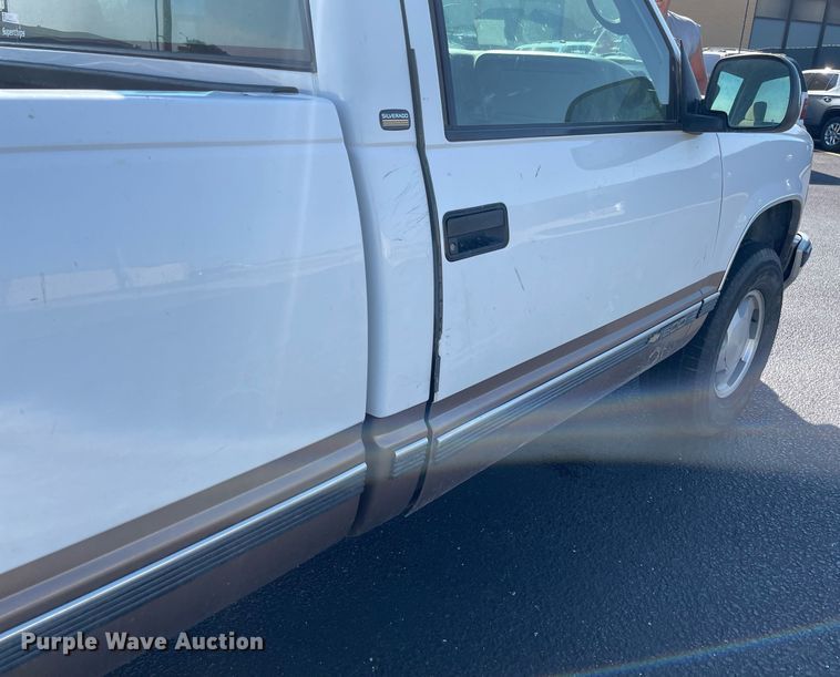 image for item LS9316 1998 Chevrolet K1500  pickup truck