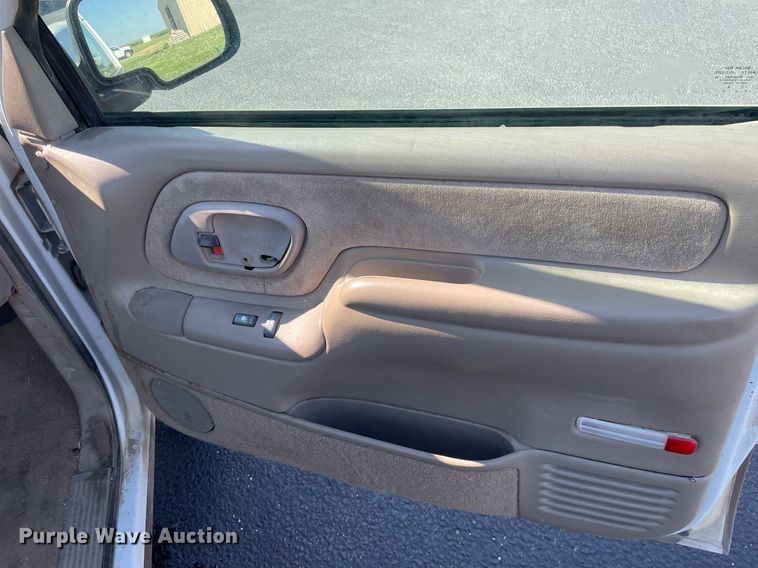 image for item LS9316 1998 Chevrolet K1500  pickup truck