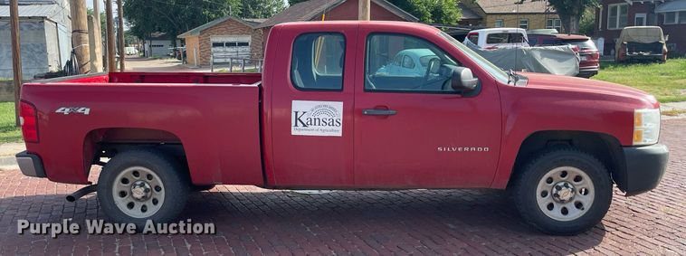 image for item LS9319 2012 Chevrolet Silverado 1500  Ext. Cab pickup truck