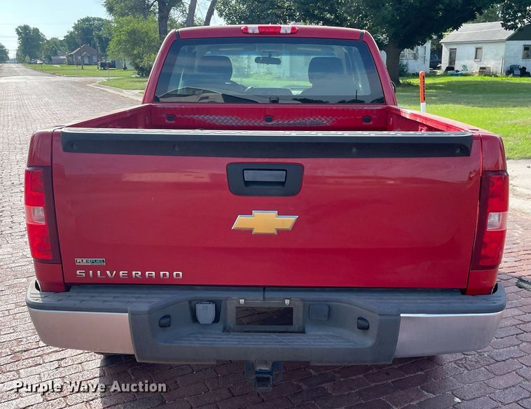 image for item LS9319 2012 Chevrolet Silverado 1500  Ext. Cab pickup truck