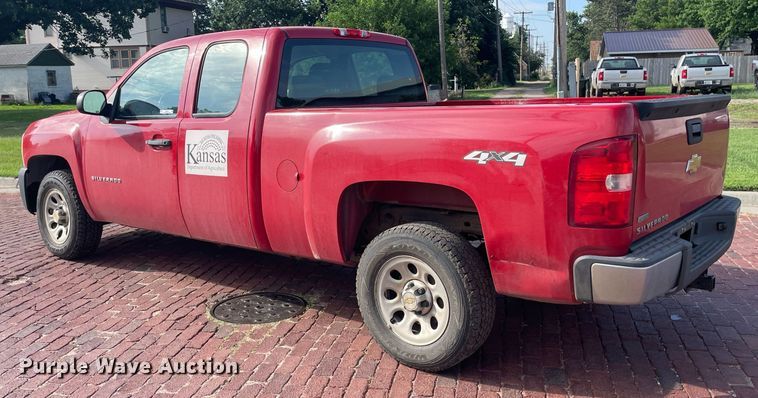 image for item LS9319 2012 Chevrolet Silverado 1500  Ext. Cab pickup truck