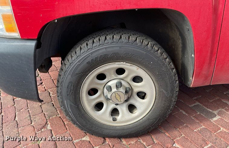 image for item LS9319 2012 Chevrolet Silverado 1500  Ext. Cab pickup truck