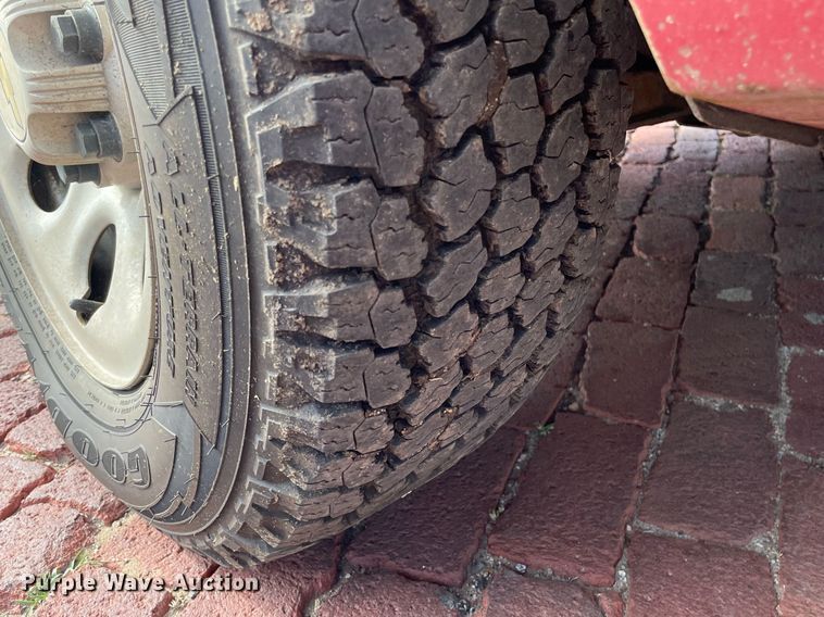 image for item LS9319 2012 Chevrolet Silverado 1500  Ext. Cab pickup truck