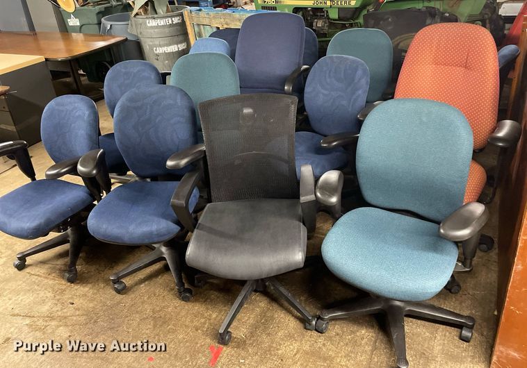 image for item LS9339 (15) chairs