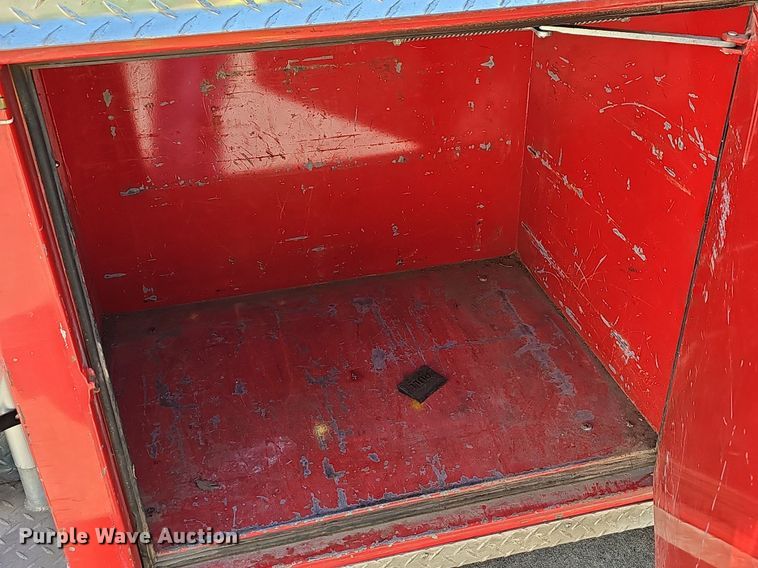 image for item LW9695 1977 Ford F900  pumper fire truck