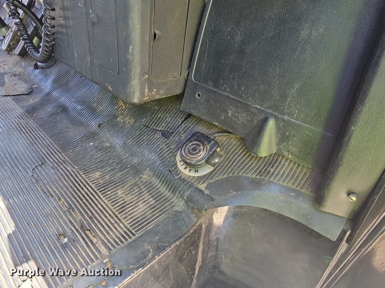 image for item LW9695 1977 Ford F900  pumper fire truck