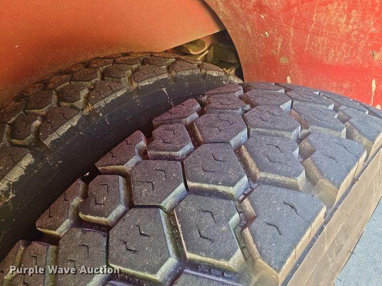 image for item LW9695 1977 Ford F900  pumper fire truck